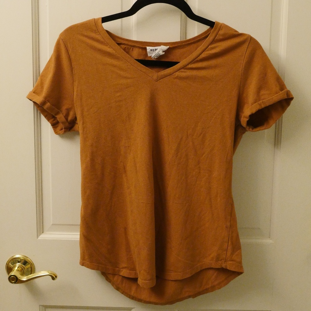 Burnt Orange V-Neck T-Shirt